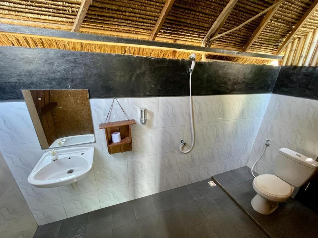 The Golden Ave Bungalow Gili Trawangan Pokoj fotografie